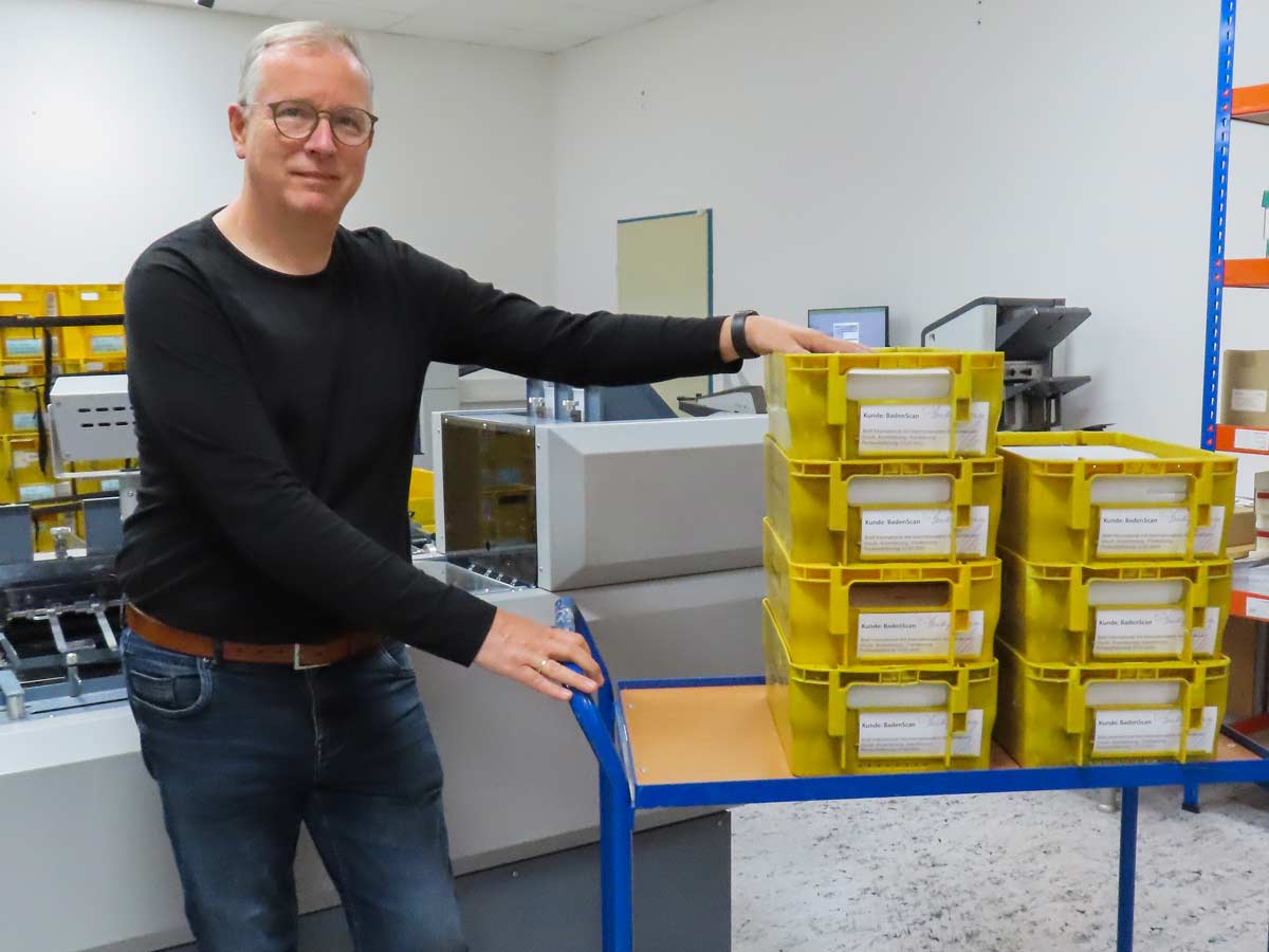 Kuvertierservice mit internationalem Versand für unseren Kunden BADENSCAN